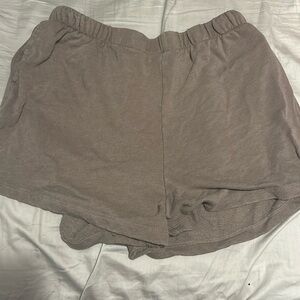 NWT‎ Garage Tan Shorts w/ Pockets